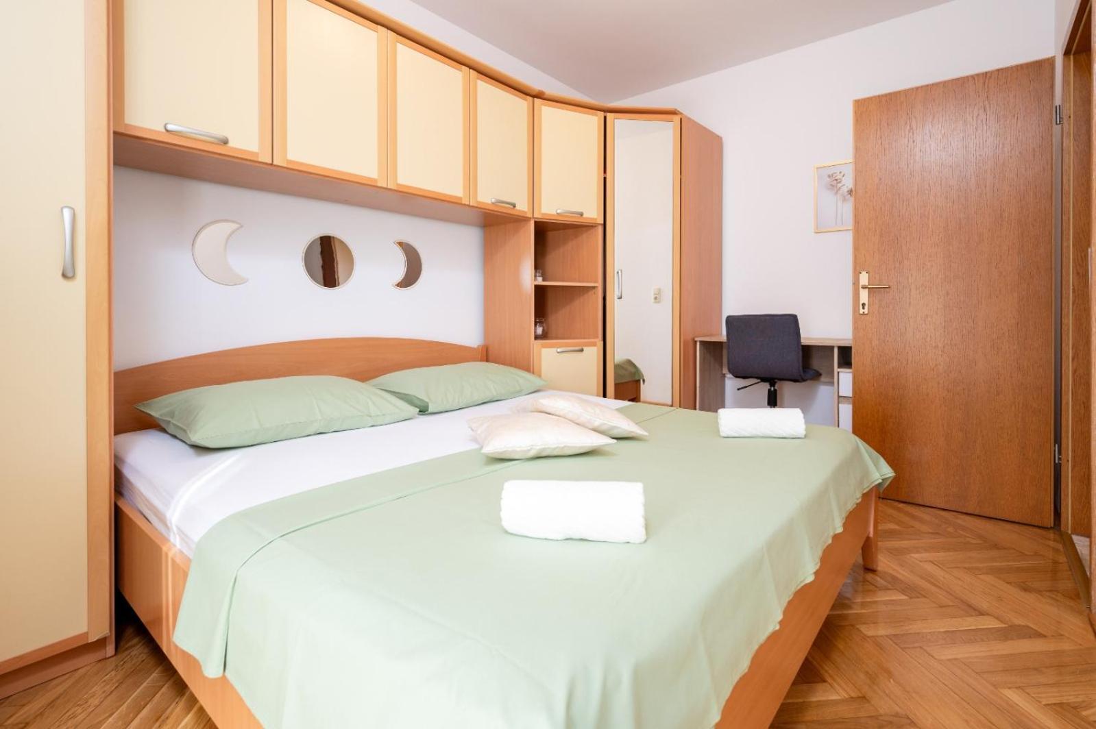 Apartment Anita Трогир Экстерьер фото