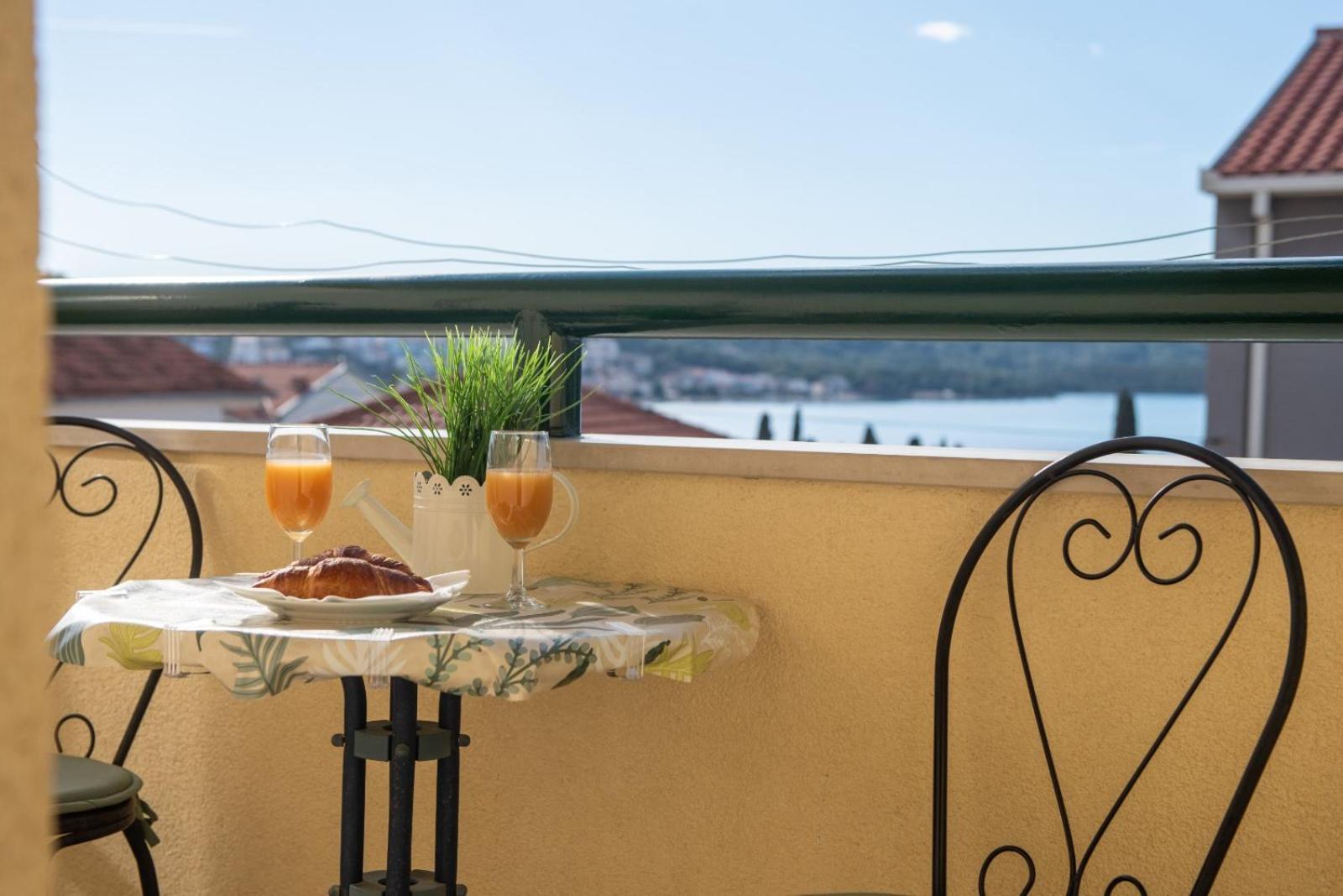 Apartment Anita Трогир Экстерьер фото
